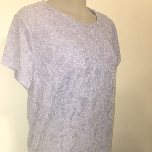 Simply Vera wang short sleeve shirt - Picture 2 of 5